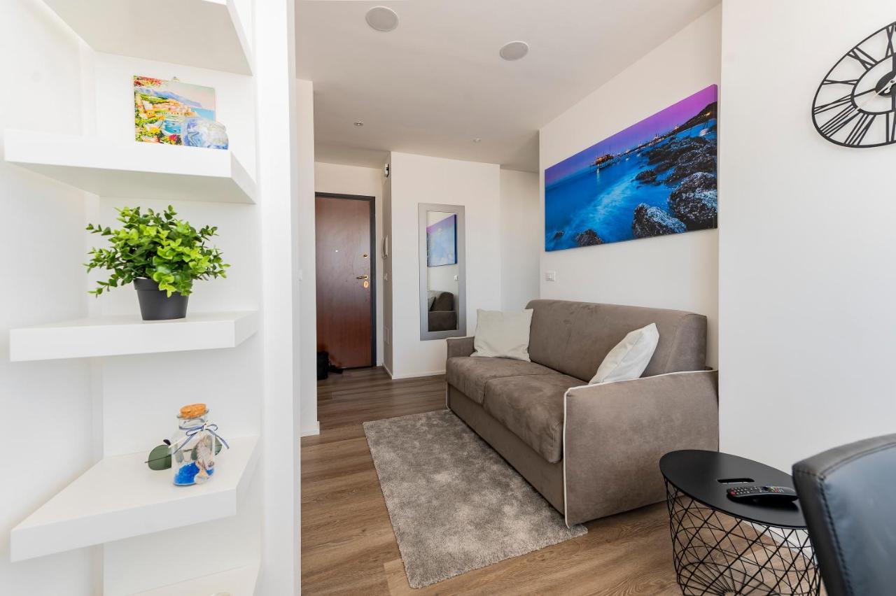 Piazza Salotto & Stazione Comfy Apartment Pescara Extérieur photo
