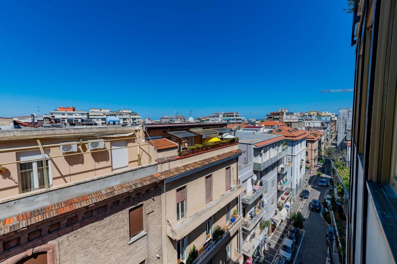 Piazza Salotto & Stazione Comfy Apartment Pescara Extérieur photo