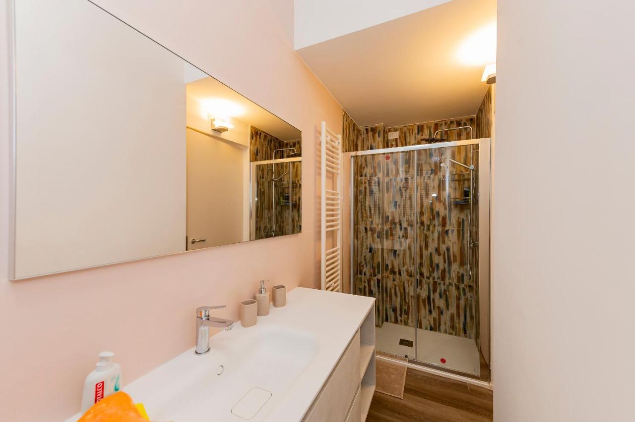 Piazza Salotto & Stazione Comfy Apartment Pescara Extérieur photo
